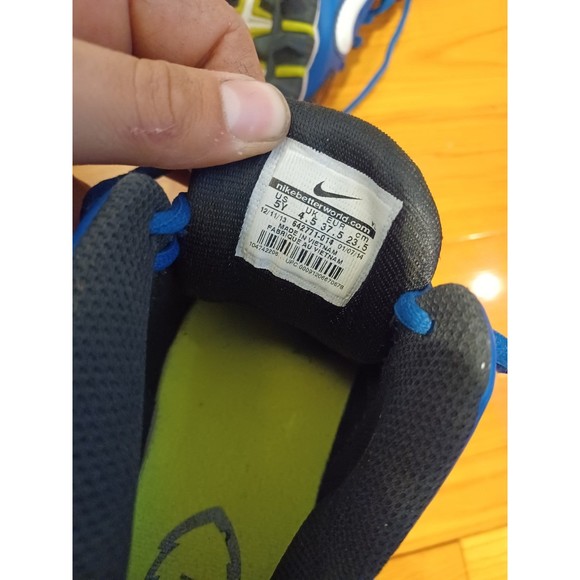 Nike Kids Fastflex Cleats Size 5Y - Picture 4 of 5